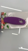 Creative pizza cutter, plastic-handled roller, medium pizza maker, baking tool, round pizza cutter Specification image